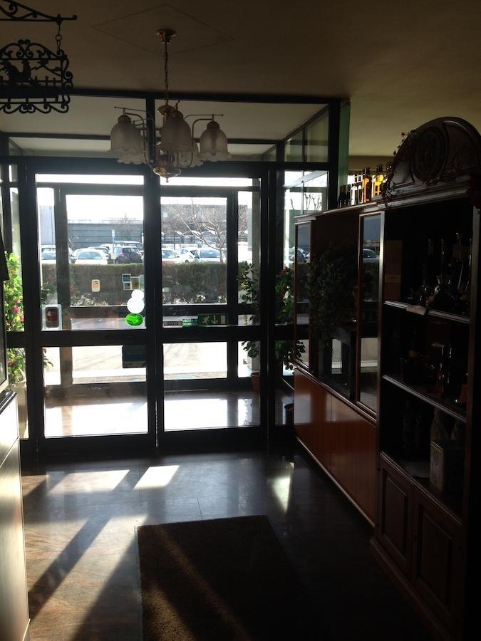Ristorante Albergo Da Giovanni Carvico ภายนอก รูปภาพ