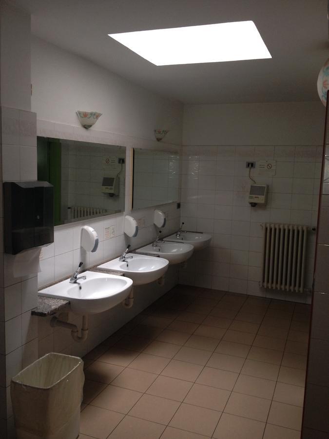 Ristorante Albergo Da Giovanni Carvico ภายนอก รูปภาพ