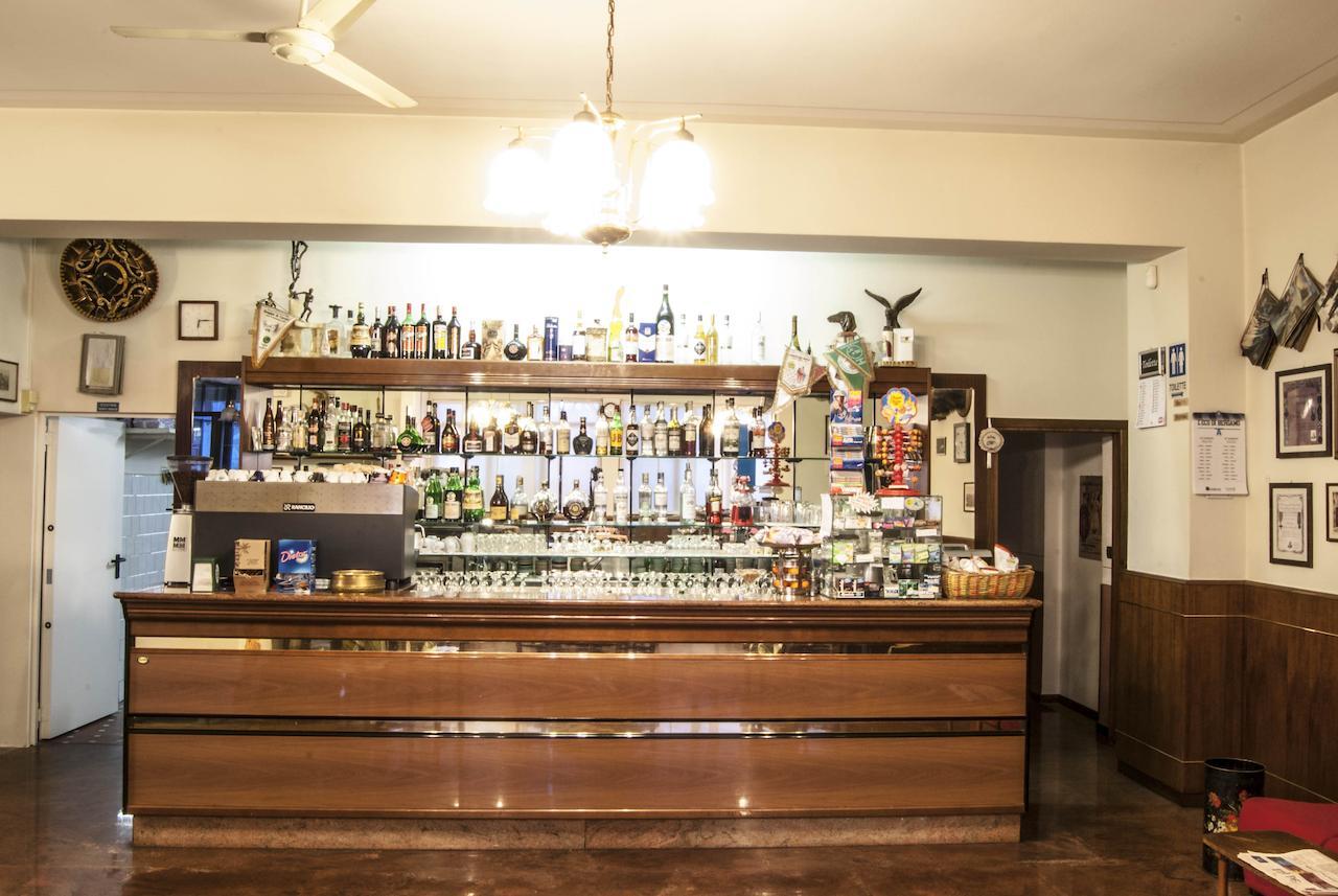 Ristorante Albergo Da Giovanni Carvico ภายนอก รูปภาพ